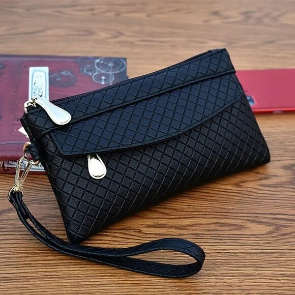Handbags - Elegant Women's Black Argyle Quilted Clutch Wristlet Wallet Multi-Zipper